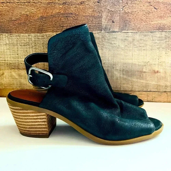 Lucky Brand Bray Leather Open Toe SlingBack Block Heel Bootie - Picture 3 of 6